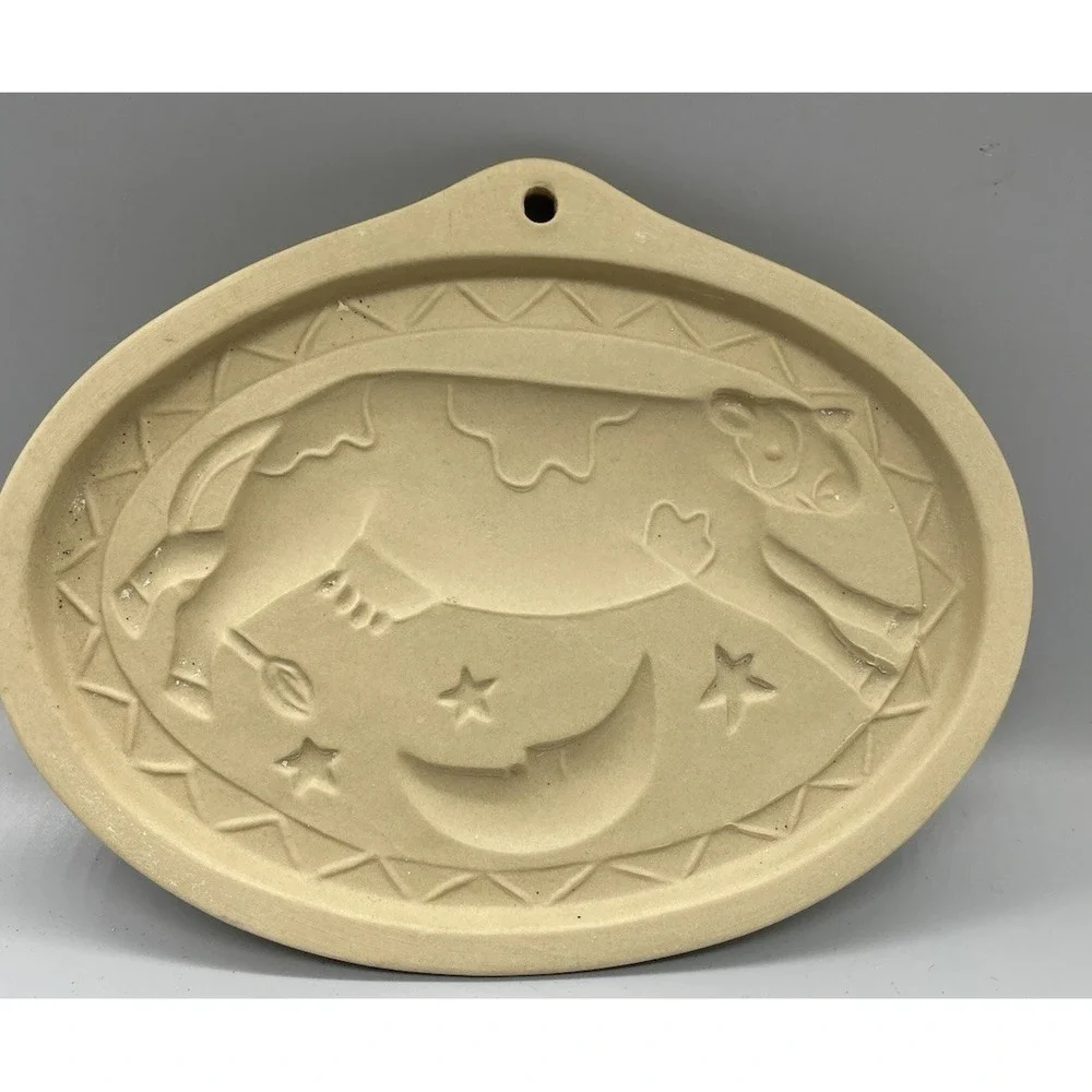Vintage BROWN BAG COOKIE ART MOLD Cow Jumping Over the Moon 1993 HILL DESIGN